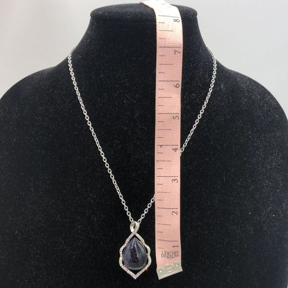 Lovely silver necklace w/purple stone surrounded with clear crystals. 10” chain - Picture 4 of 6